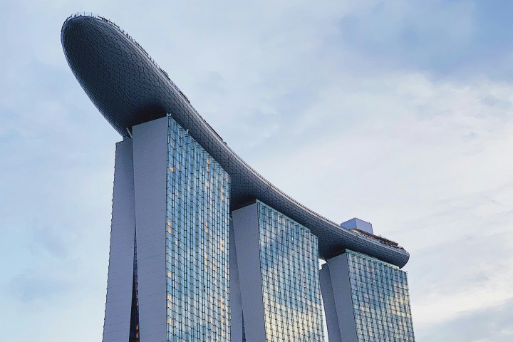 企业出海:在新加坡设立国际总部，企业税率低至5%！